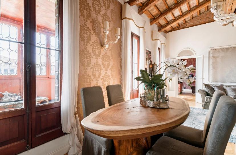 Rialto Terrace On The Grand Canal Venecia Exterior foto