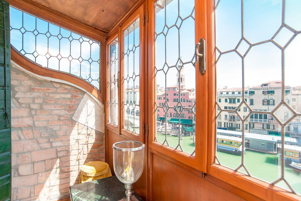 Rialto Terrace On The Grand Canal Venecia Habitación foto
